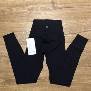Lululemon Wunder Under Leggings 28” Luxury- size 2